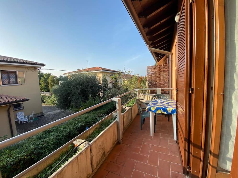 Family House With Free Parking, 450M From Beach Lazise Exterior photo